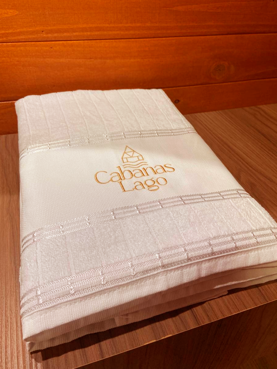 Toalhas macias e produtos de banho na Cabana I