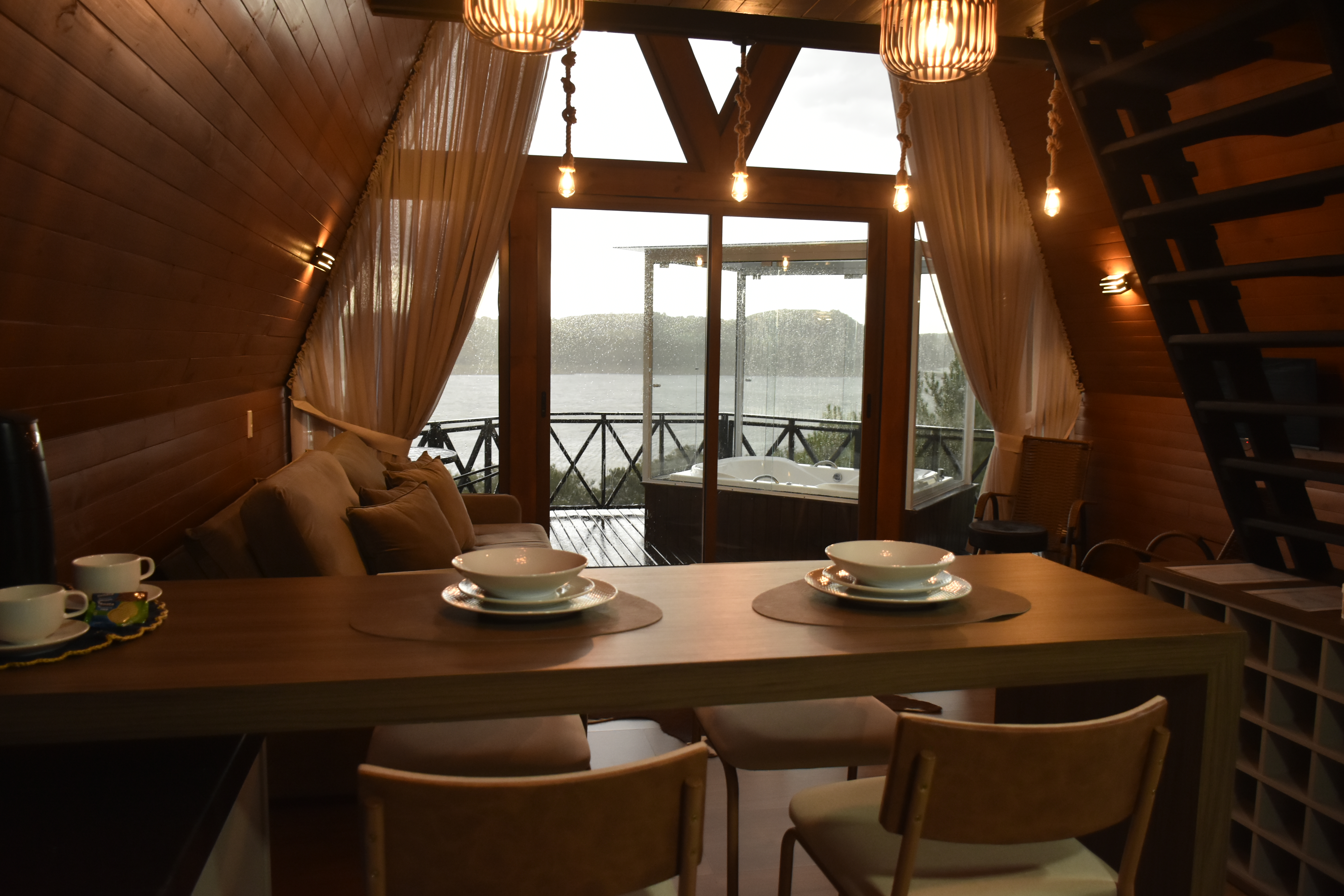 Café da manhã romântico com vista na Cabana IV